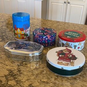 Festive Holiday Tin Set - Multicolor